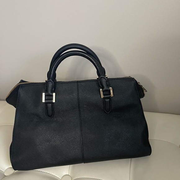 Dkny bag - Picture 2 of 3